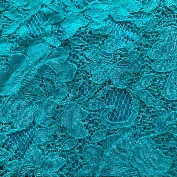 Dress Barn 3/4 Sleeve Lace Henley Size Medium Bundle of 3 - Picture 9 of 12